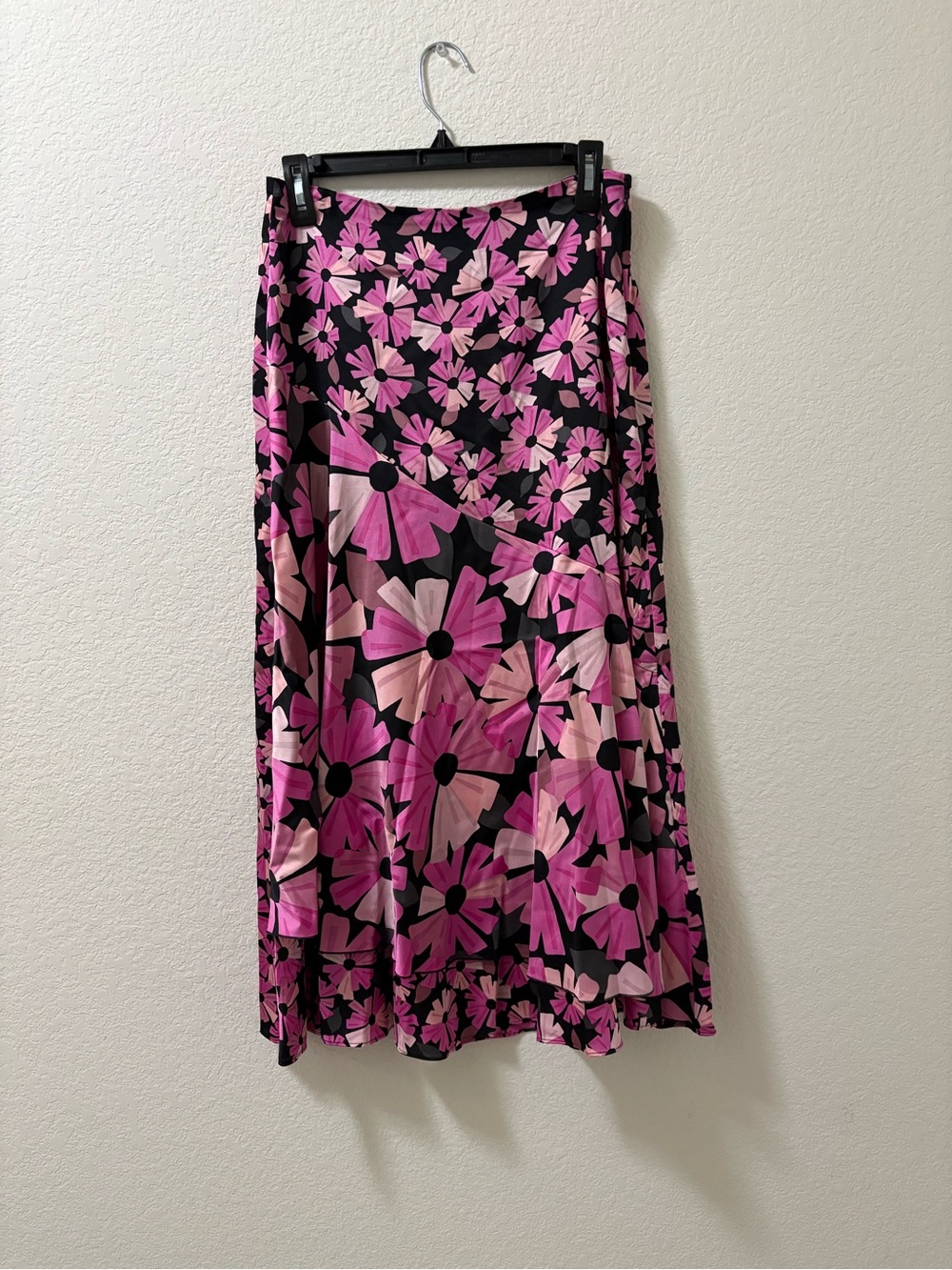 Kate Spade New York Wallflower Maxi Skirt. Size 8. New without tags.